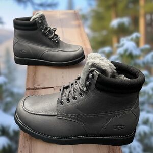 UGG Bayblock Men’s Black Suede Winter Boots Size 9 Sample Rare Comfort